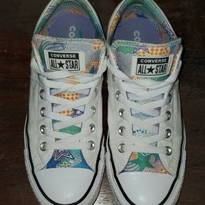 All Star Converse with star pop art